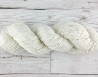 Undyed Yarn Merino / Silk DK Knitting Yarn 1 kg (10 x 100g hanks)