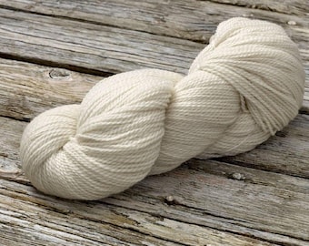 Undyed Yarn 100% Wool 4 Ply - 1kg  (10x100g hanks)