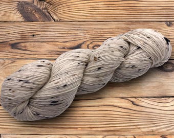 Undyed Yarn Superwash Donegal 4 Ply - 1kg (10 x 100g hanks)