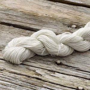 Undyed Yarn Superwash Merino / Nylon 4 Ply Sparkle Sock Yarn Mini Skeins - 1kg (50 x 20g skeins)