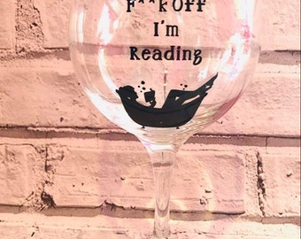 Book Lover/Worm Gin Glass