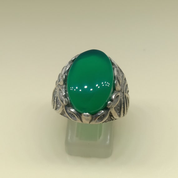 Green aqeeq shop