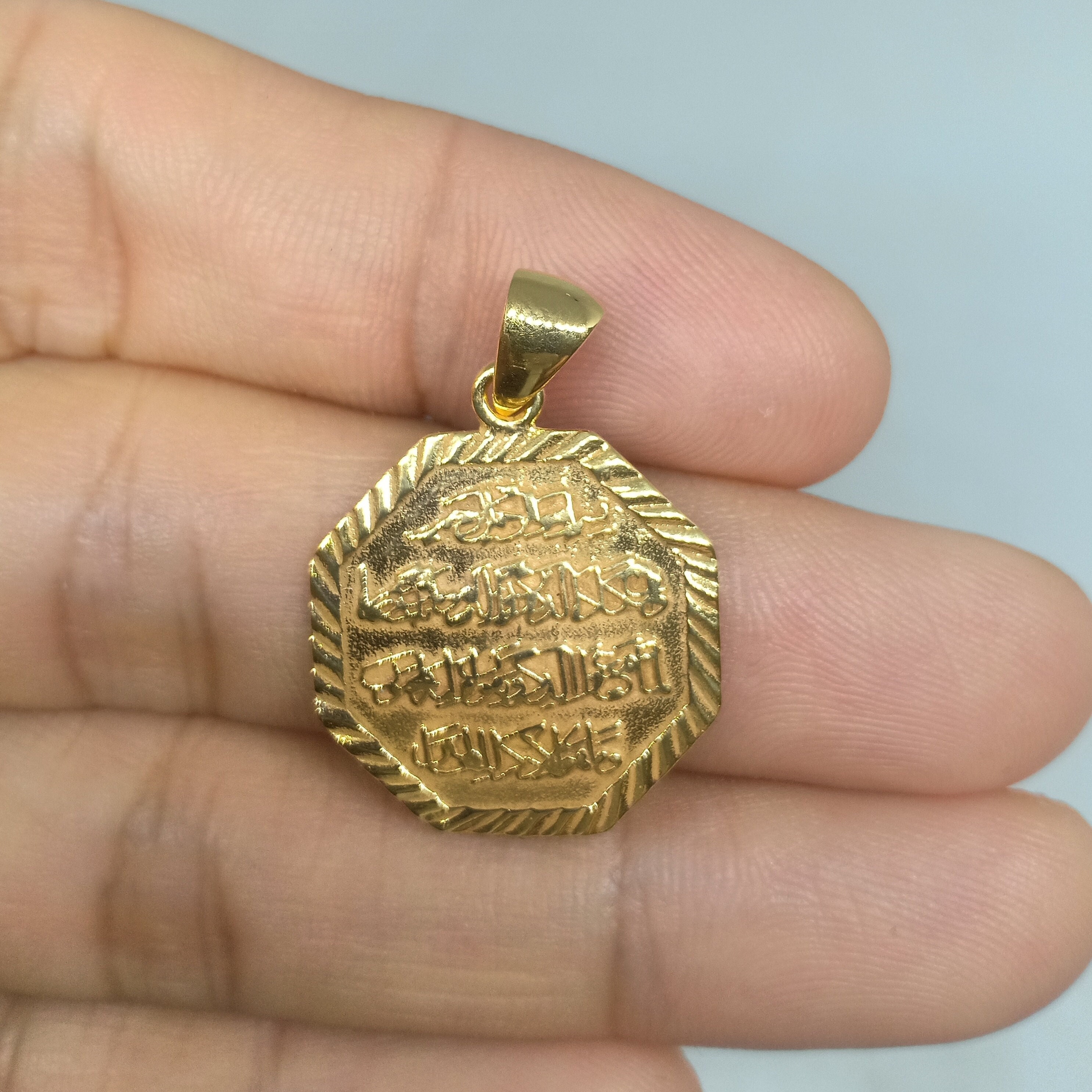 Shivmudra locket deals