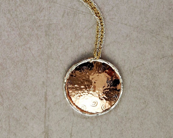 Xl Chelsea 14k Yellow And Rose Gold Filled Hand Hammered - Chelsea Rose Gold Pendant Necklace In Ivory Pearl