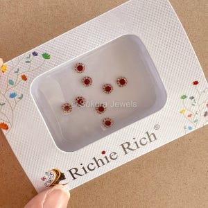 Small Maroon Velvet Bindi Pack - SOKORA JEWELSSmall Maroon Velvet Bindi Pack
