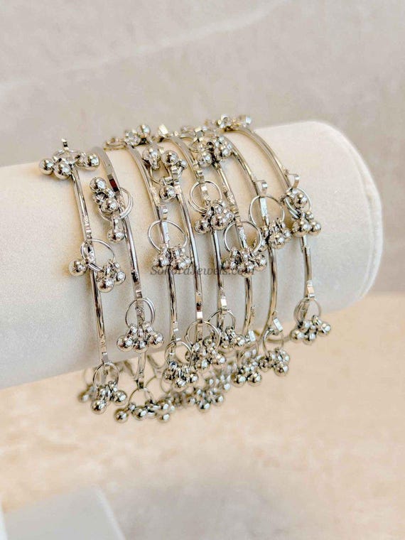 Set of 8 Kashmiri Bangles With Ghungroo - Silver Lightweight