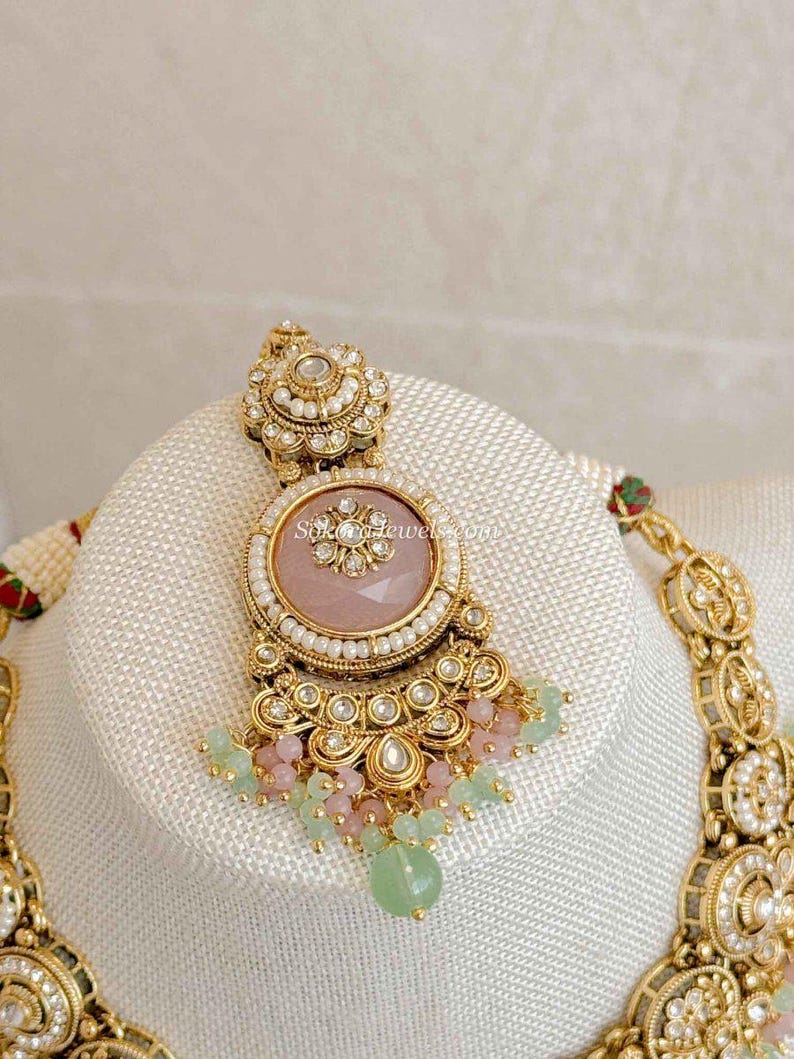 Sheekha Faux Kundan Choker Set - SOKORA JEWELSSheekha Faux Kundan Choker Set
