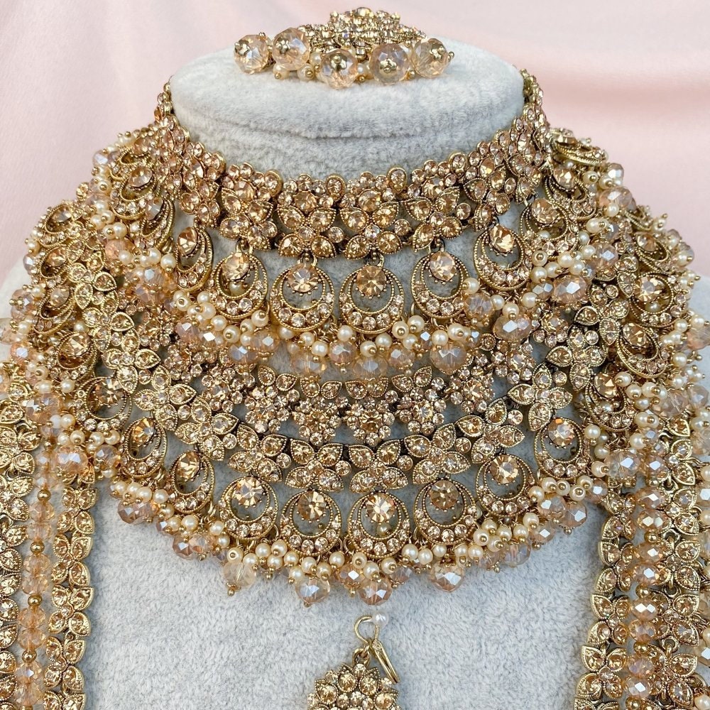 Heavy artificial jewellery online
