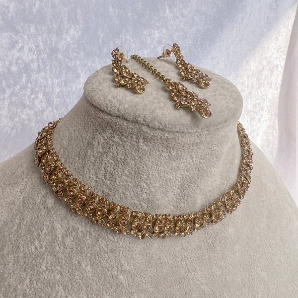 Freda Necklace and Earrings Set with Tikka - Gold