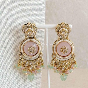 Sheekha Faux Kundan Choker Set - SOKORA JEWELSSheekha Faux Kundan Choker Set