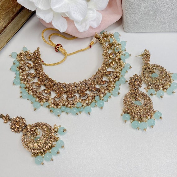 Light choker deals set