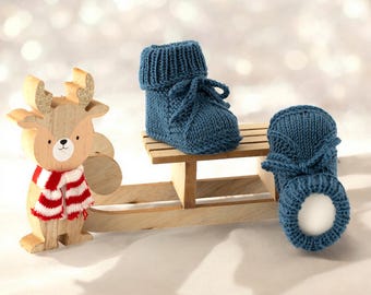 Babyschuhe handgestrickt aus weicher Wolle mit Bündchen