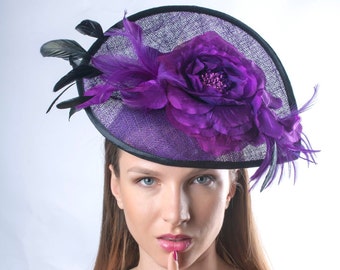 Fascinador lila, sombrero fascinador Derby, sombrero púrpura, sombrero de Royal Ascot, sombrero de derby de Kentucky, tocado de sombrero púrpura, sombrero de fiesta de té, cabeza de couture