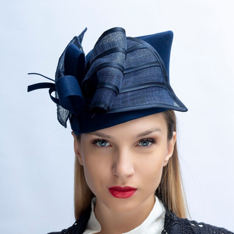 1930 headpiece