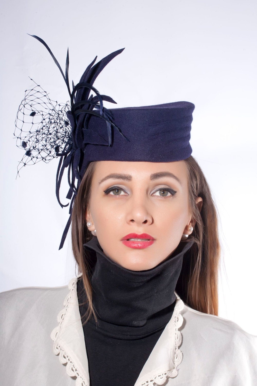 Retro Head Accessory 30's Headpiece, Elegant Felt Pillbox, Retro Vintage Pillbox Hat, Kate ...