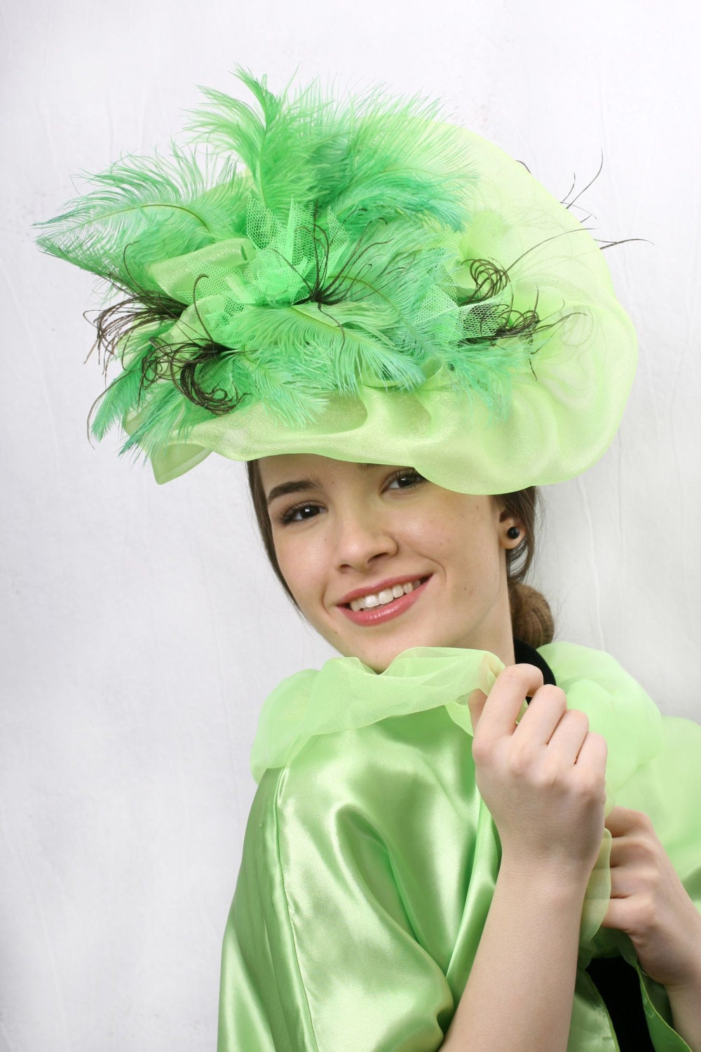 Green Fascinator Hat Kentucky Derby Hat Mint Fascinator Etsy
