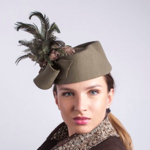 Elegant felt pillbox, Khaki green pillbox, Kate pillbox hat, olive green hat, 30&#39;s hat, cocktail hat, Edwardian riding hat, Derby pillbox,