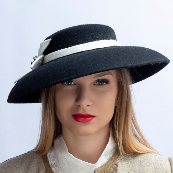 Classic Style Hat, Audrey Felt Headpiece, Royal Ascot Hat  display picture 2