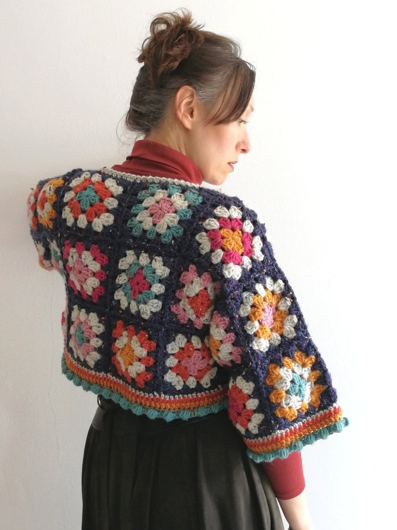 Cropped Granny Jacket PDF PATTERN Aran image 3