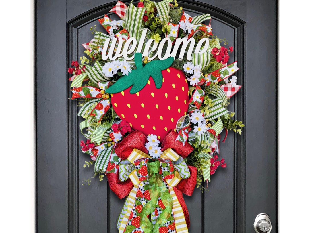 Strawberry Summer Wreath for Front Door, Strawberry Welcome Wreath ...