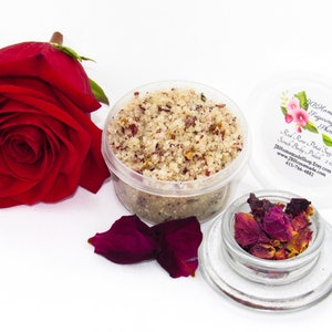 Rotes Rosenblüten-Zuckerpeeling: Natürliche Körperpeeling (2 Unzen)