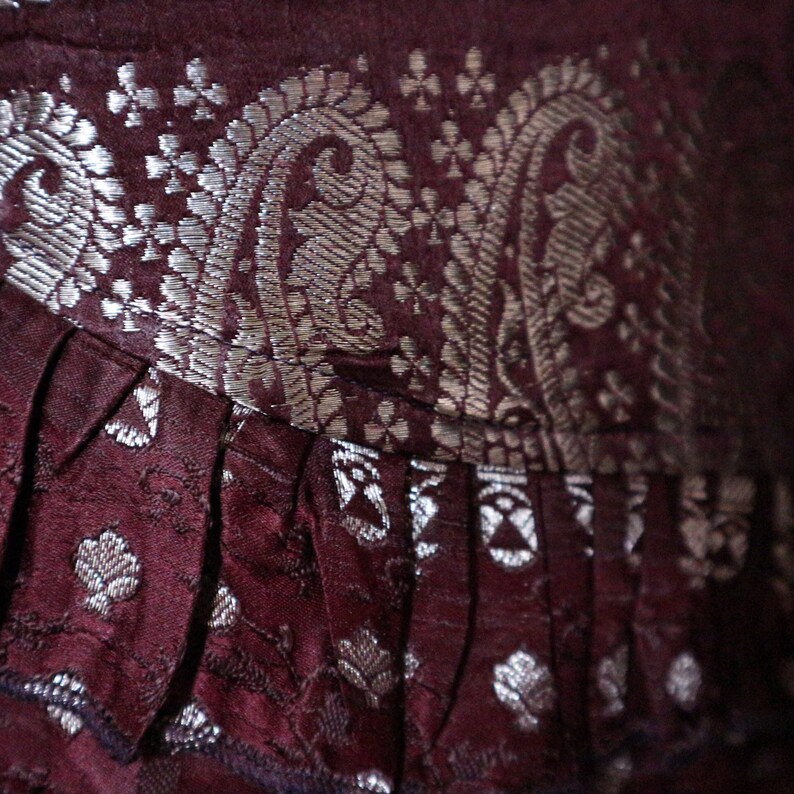 Short Skirt L Belly Dance Short Ruffle Skirt SAIRA Hip Scarf Mini Festival 42-52 Burning Man Silk Sari Tribal Fusion