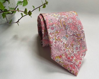 Gravata masculina Liberty London Strawberry Thief – Rosa, em algodão William Morris