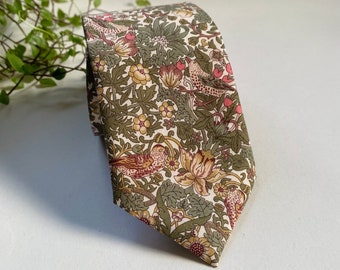 Liberty of London “Strawberry Thief" Bespoke Men’s Tie - Green Pink William Morris Skinny, Slim, Classic Necktie and Pocket Square / Wedding