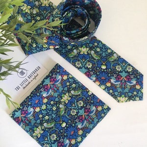 Liberty London Strawberry Thief Men’s Tie and Pocket Square Set