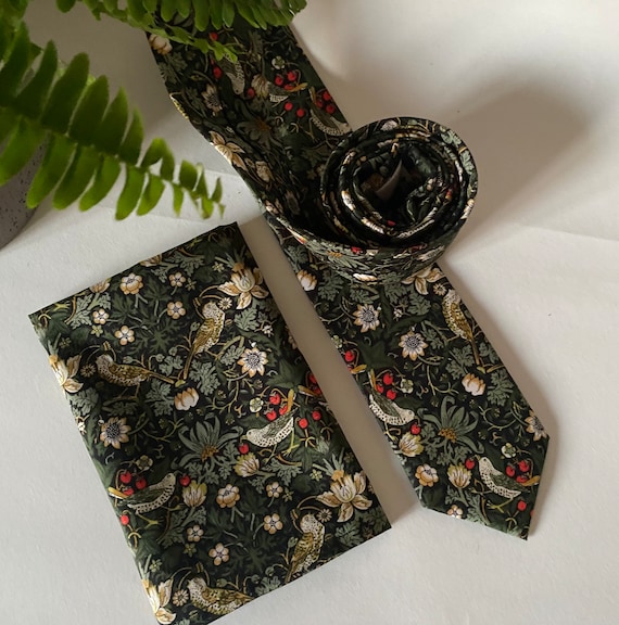 liberty strawberry thief tie