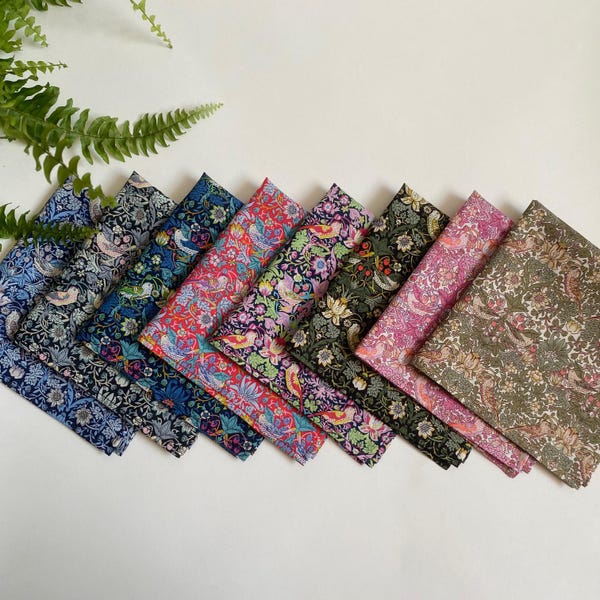 Pañuelo de bolsillo Liberty London "Strawberry Thief" de Tana Lawn 100 % algodón / Pañuelo vintage William Morris Bird - Regalo o accesorio de boda