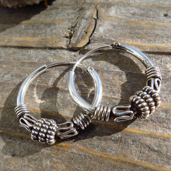 Hoops earrings sterling silver 21mm diameter solid 925 sterling silver ethno silver Loops boho unisex ethno patern tribal