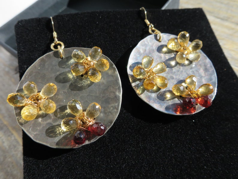 Unique earrings citrine and garnet gemstones drops brioletten go