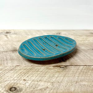 ceramic soap dish - teal