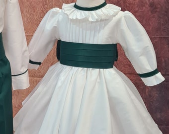 Flower girl dress classic style, so smart and perfect. Light ivory and dark green, long sleeves, made by measurements Spanish style Europe