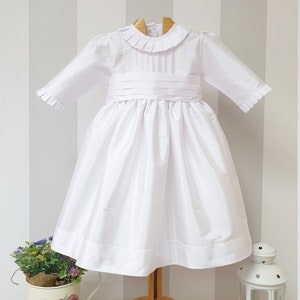 Vestido de noiva Pippa para menina, casamento real. Branco, comprimento abaixo do joelho. Vestido de noiva branco para daminha de honra.