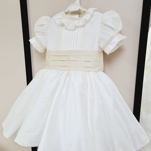 Flower girl dress Pippas Middelton wedding dress style. Royal wedding girl dresses. Ivory silk with beige sash. Big bow.Cute girl dress