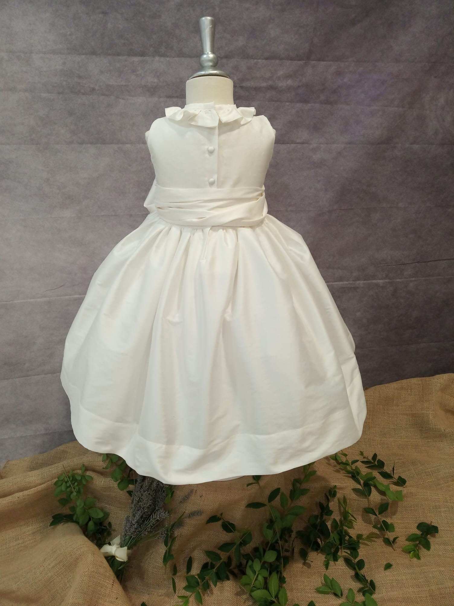 chinese dress ladies Amazon.com: Mexican Dress for Girls Embroidered Fiesta Outfit Cinco De Mayo  Traditional Heritage Spanish Tipicos Child Clothes Mexicano Festival Size  2-3 Year Rose: Clothing, Shoes & Jewelry