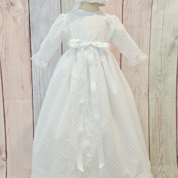 Baby Baptism gown Spanish style baby christening dress. Blessing dress. Unisex baptism gown. Long sleeves. Whitw laces. With matching bonnet