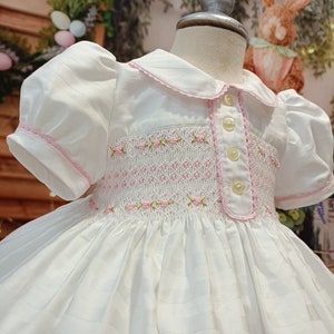 Smocking dress handmade in Spain, high quality baby smocked dress. Front and back smocked dresses, pale lemon luxury cotton satin.