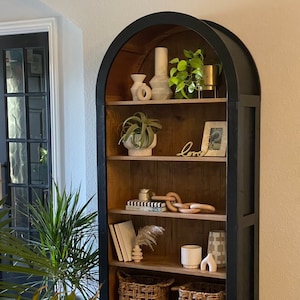 Easy to make DIY ArchTop Bookcase with 5 shelves and wood construction