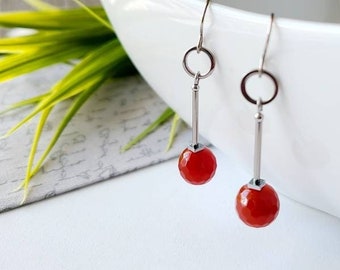 Natural carnelian stone earrings-handmade in Quebec-gift woman- gold steel-hypo allergen-faceted 10mm stones