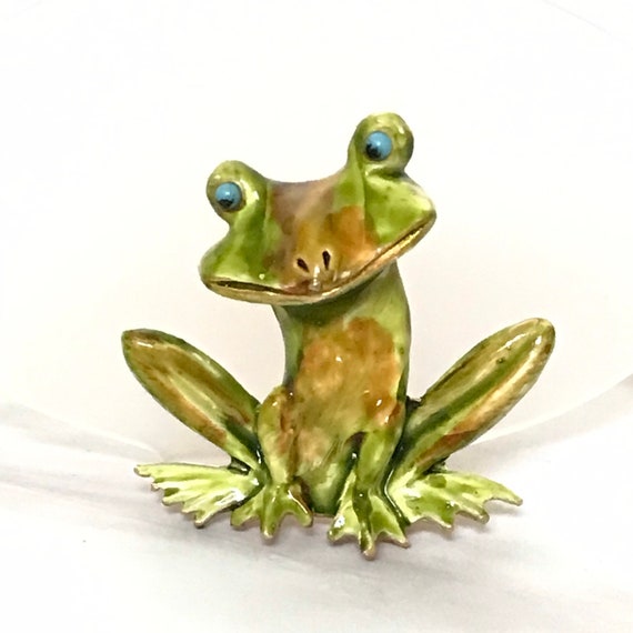 Vintage Enamel Cute Frog Brooch - image 1