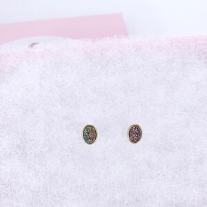 Rainbow Geode Oval Earrings, druzy earrings, geode jewelry, stud earrings, silver earrings, dainty jewelry, dainty studs, peachy belle
