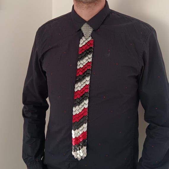 dragon scale tie