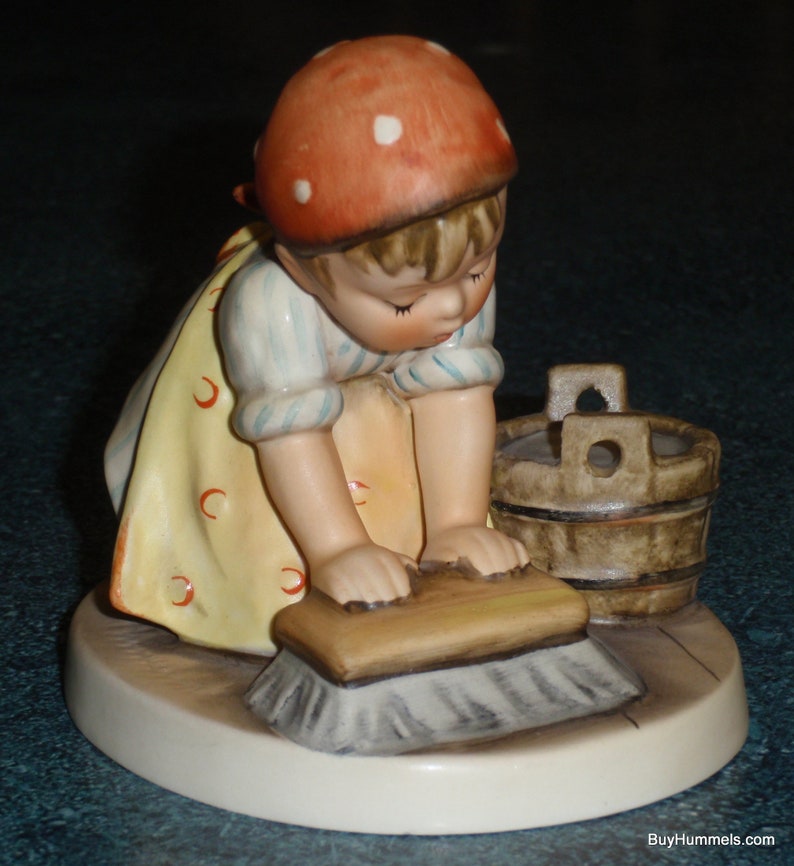 Big House Cleaning Goebel Hummel Figurine 363 TMK6 Etsy