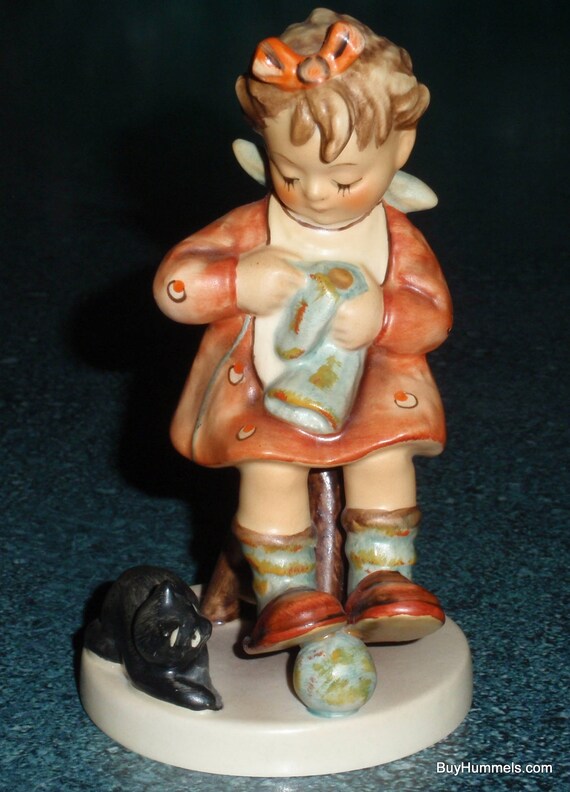 Items similar to Mother's Helper 133 Goebel Hummel Figurine TMK6 Girl