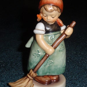 The "Little Sweeper" Hummel Figurine #171 - Cute Little Girl Sweeping The Floor - Collectible Gift!