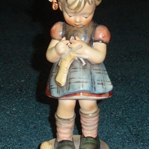 LARGE A Stitch In Time Goebel Hummel Figurine #255 TMK4 - Girl Knitting Cute Collectible Birthday Or Holiday Gift!