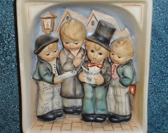 Luckey's Hummel Figurines & Plates　sb3 Luckey's Hummel FIGURINES AND PLATES ID PRICE Reference
